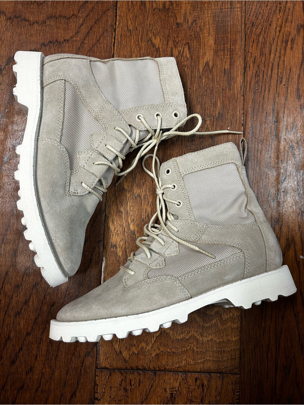 Sorel Caribou OTM boots gorpcore outdoors hiking